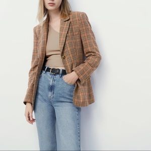 Zara plaid blazer bloggers fav